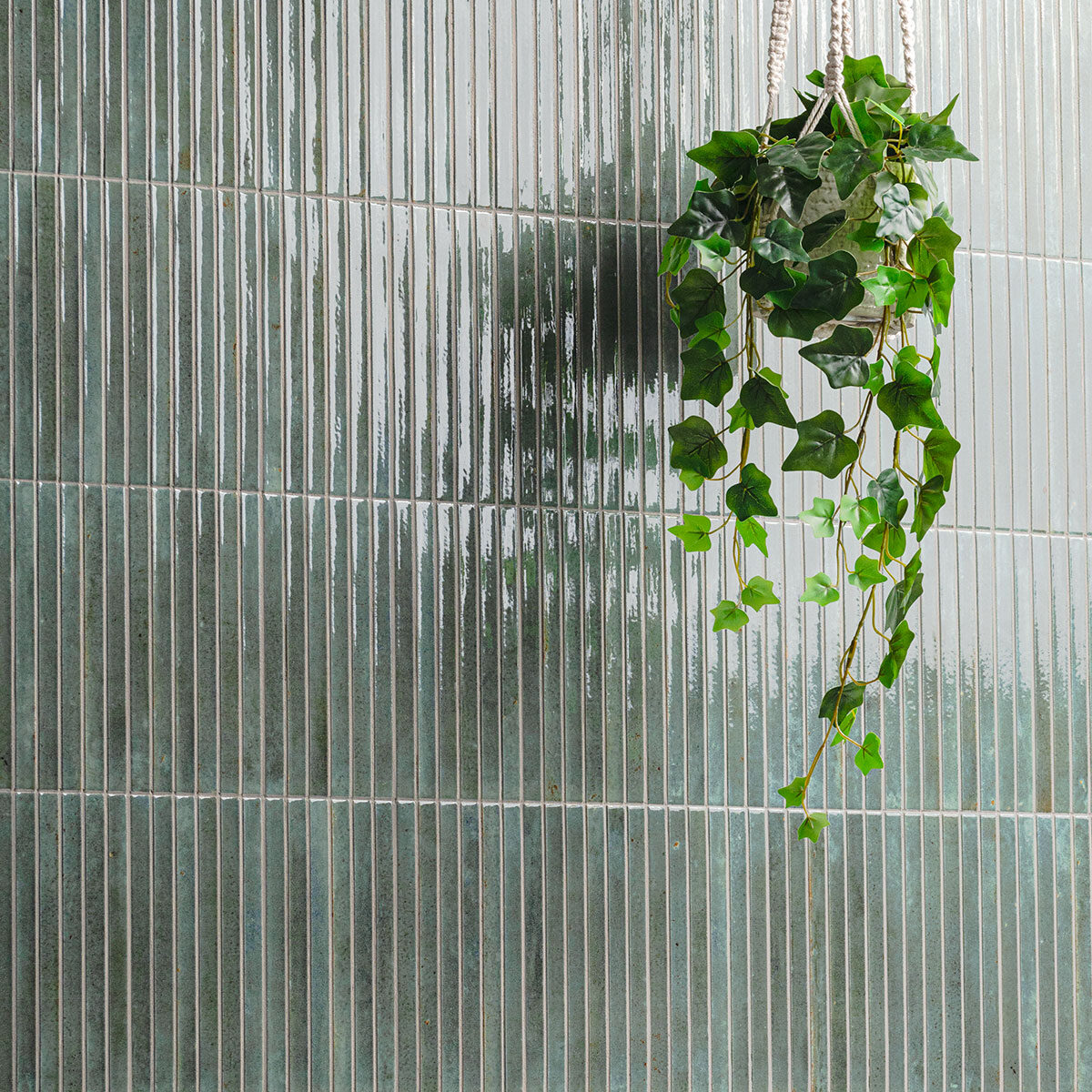 caraibi backsplash installed