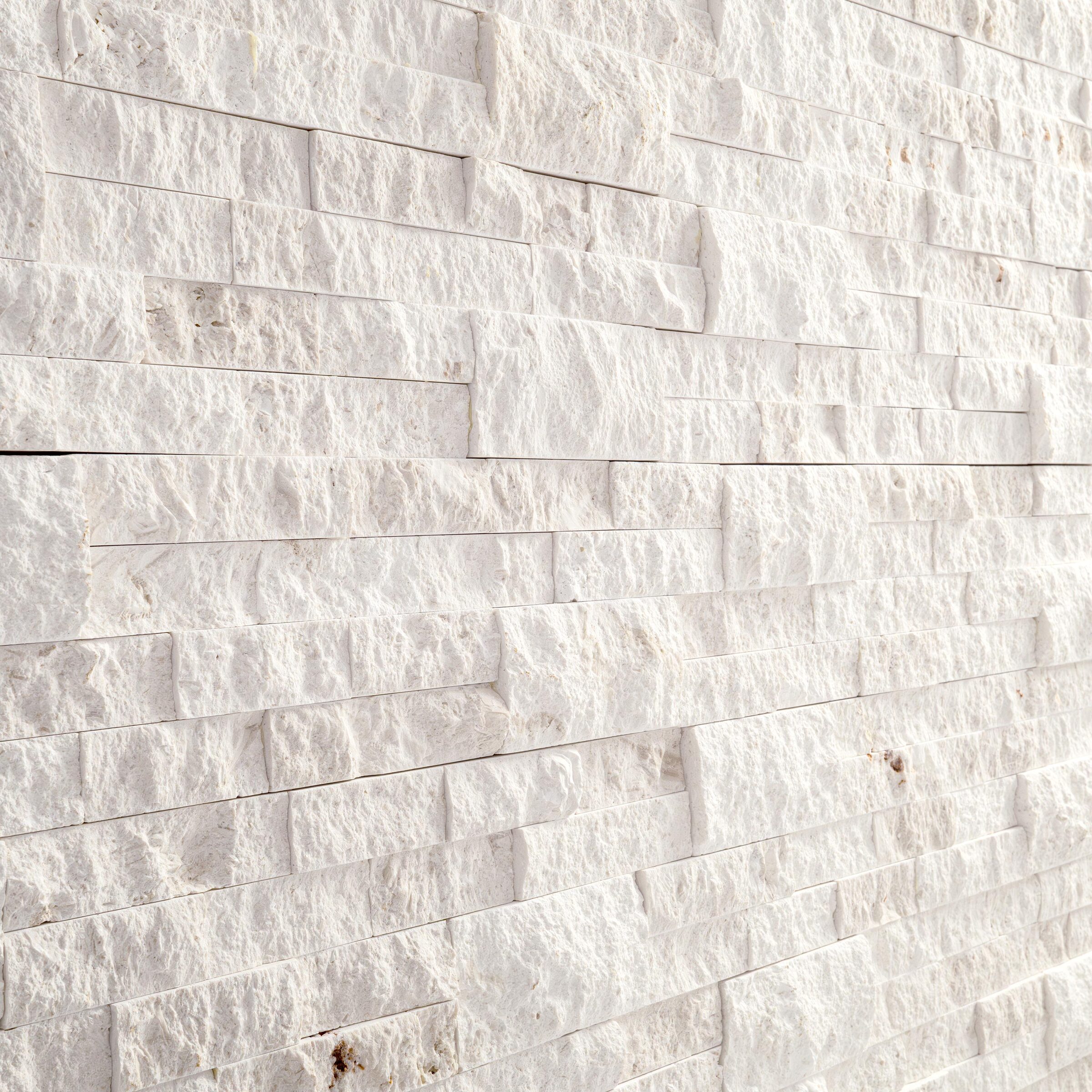 Mayra White surface detail — view 2