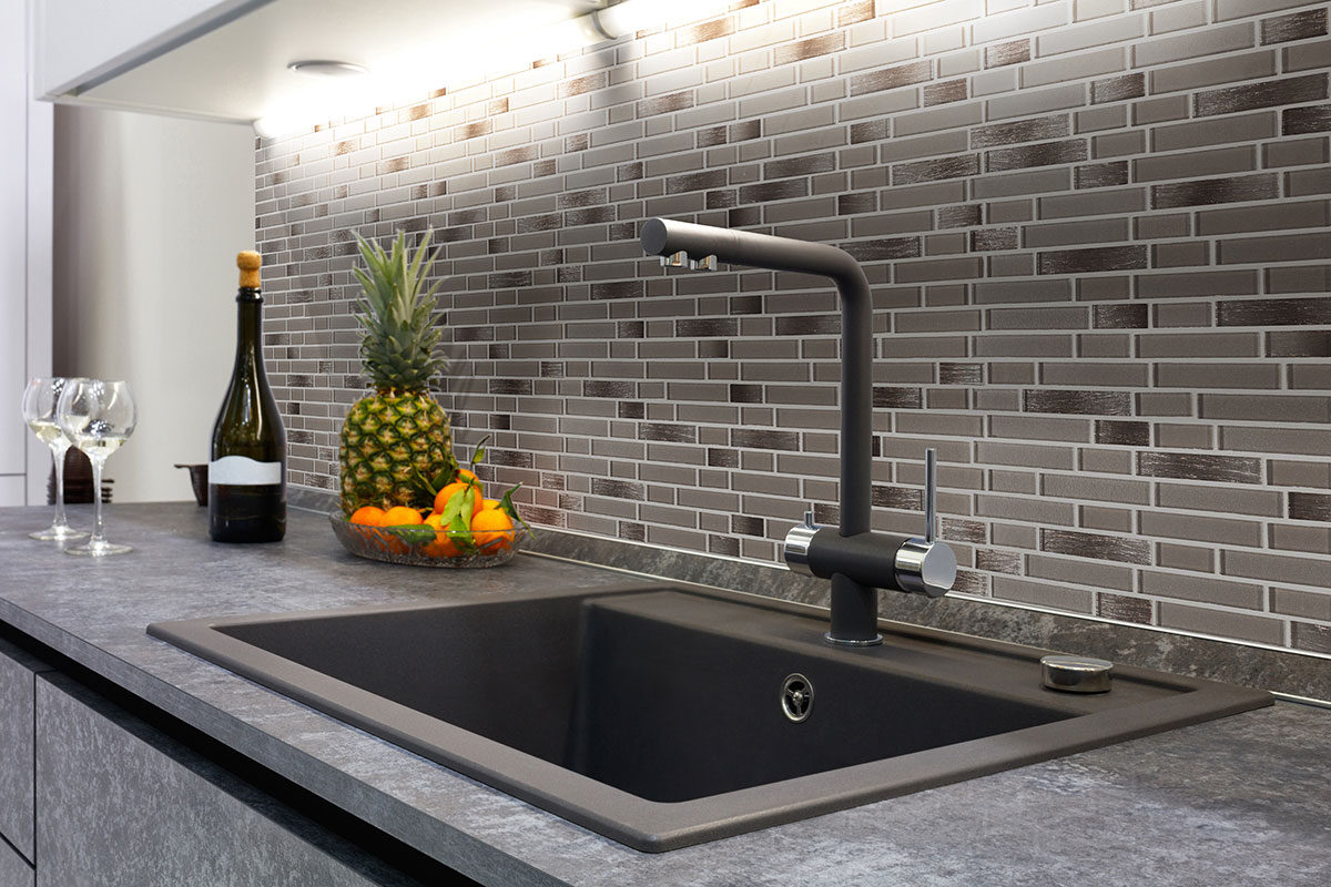 Champagne Blend Interlocking 6mm backsplash installed