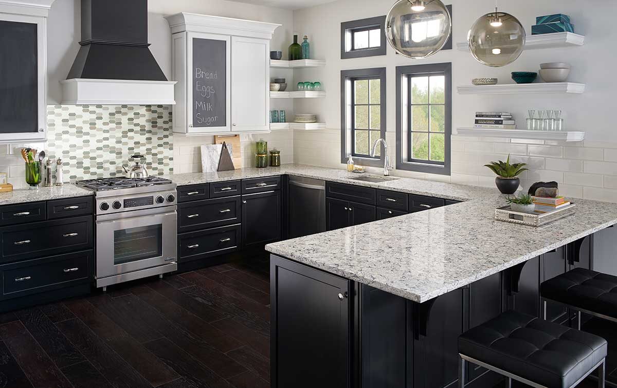Lascari Picket 8mm backsplash installed