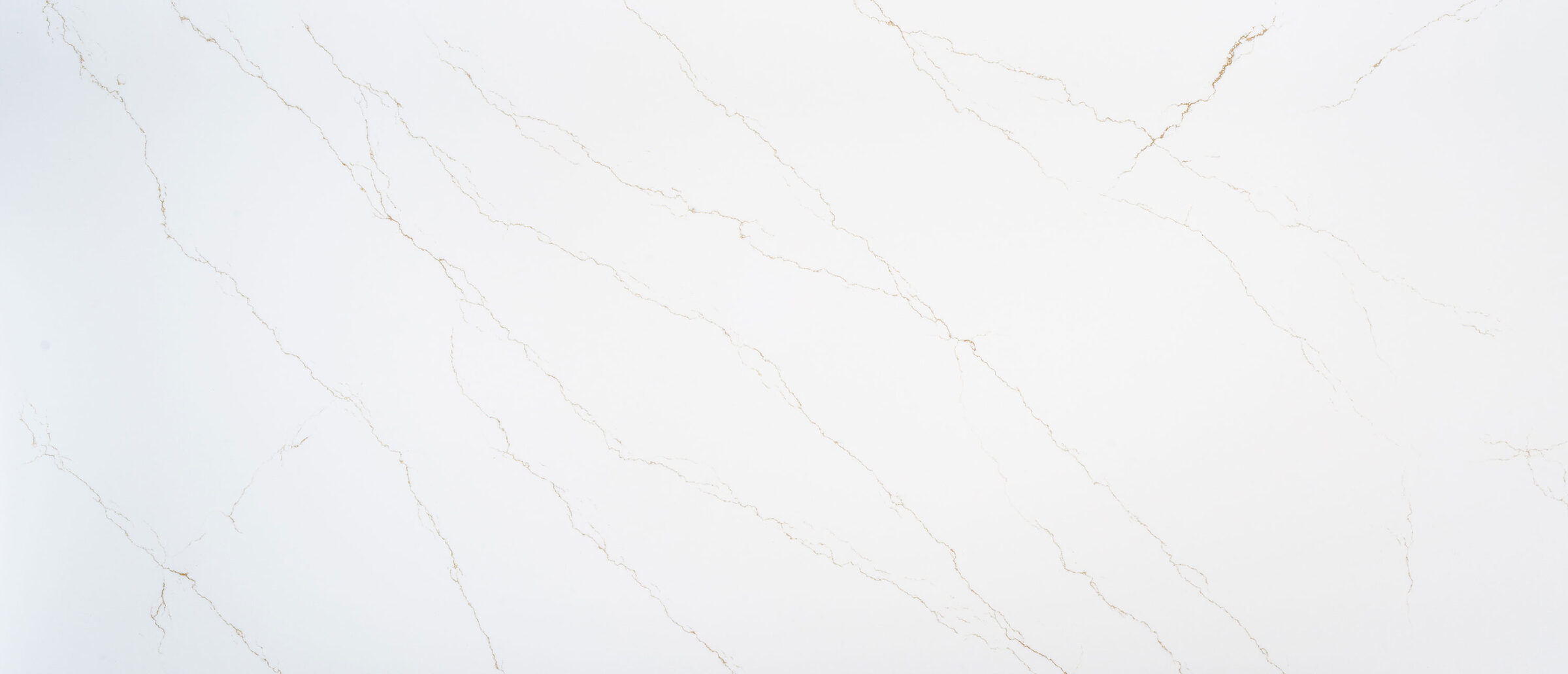 Calacatta Miraggio Gold Honed Quartz