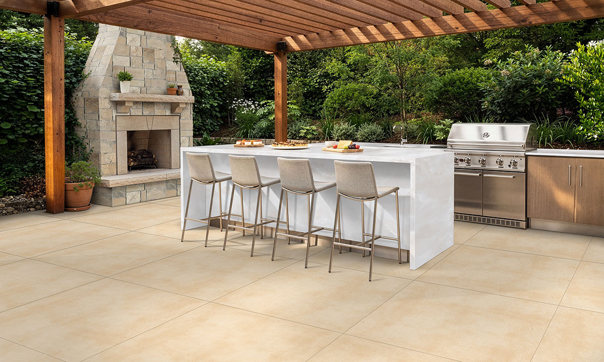 Ice Onyx Book Matched 12MM Polished backsplash in a outdoor hardscape