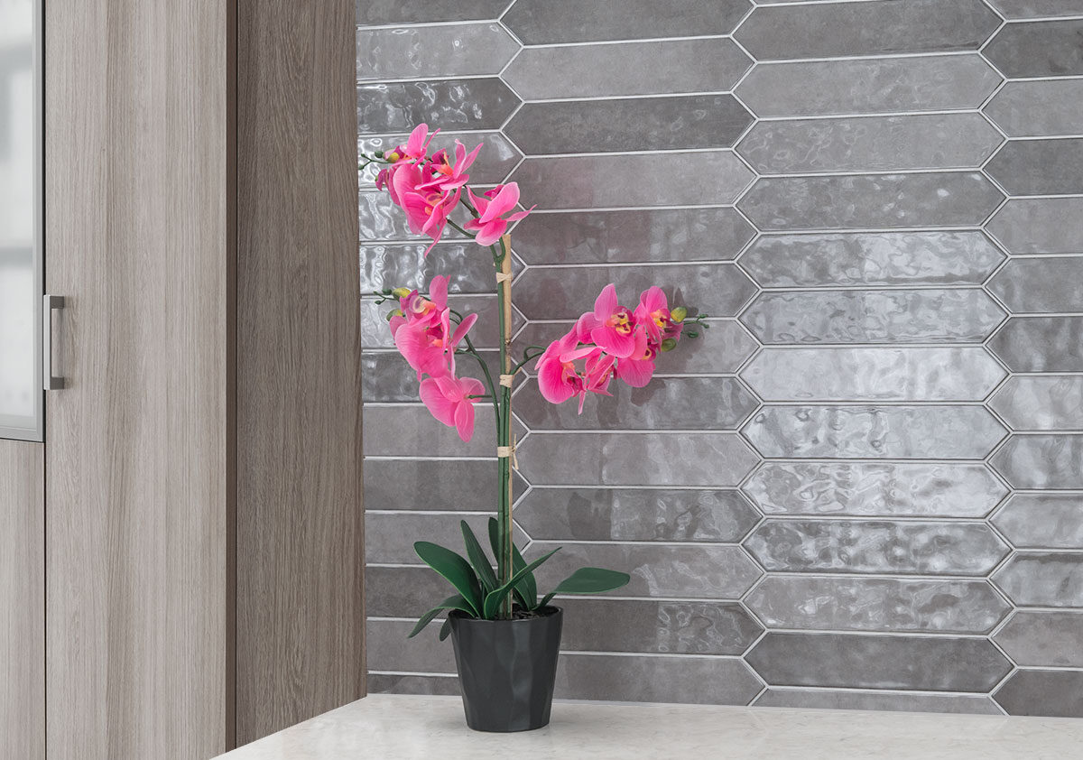Renzo Storm 2.5x13 Pickett Wall Tile backsplash installed — view 2