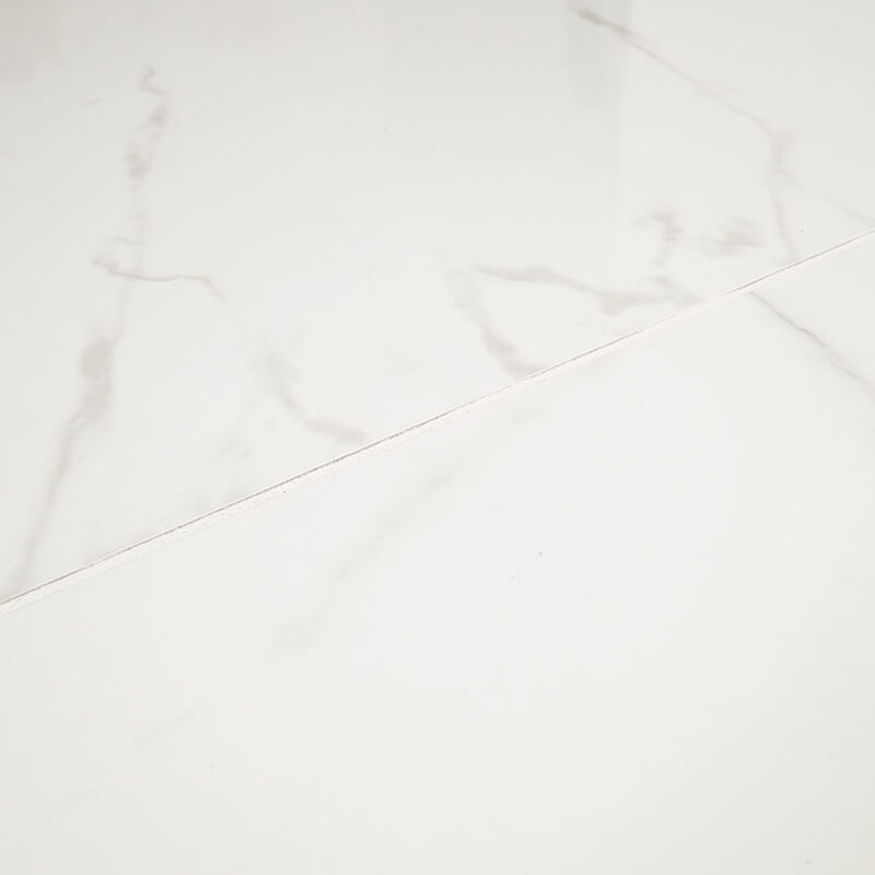 Calacatta Venato surface detail