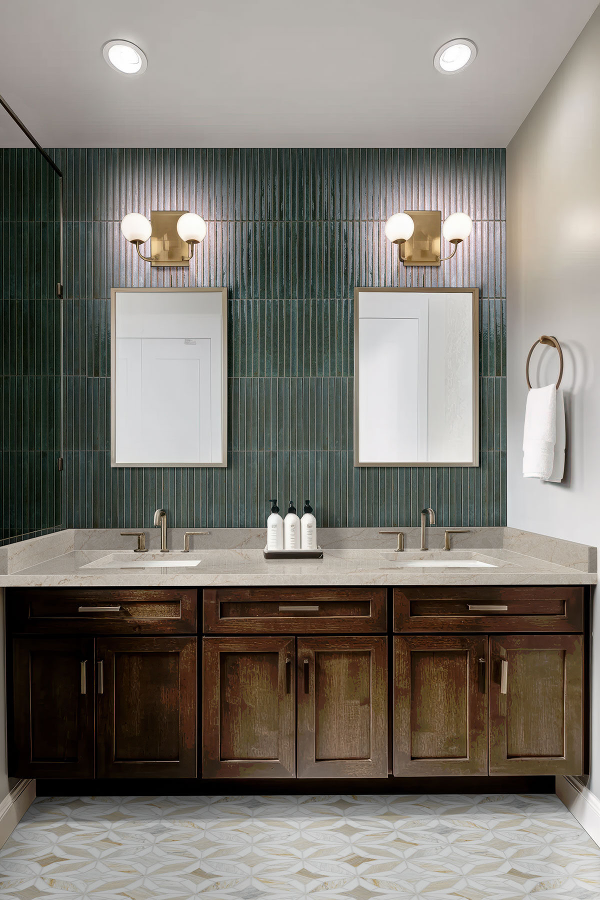 caraibi backsplash in a bathroom — view 6