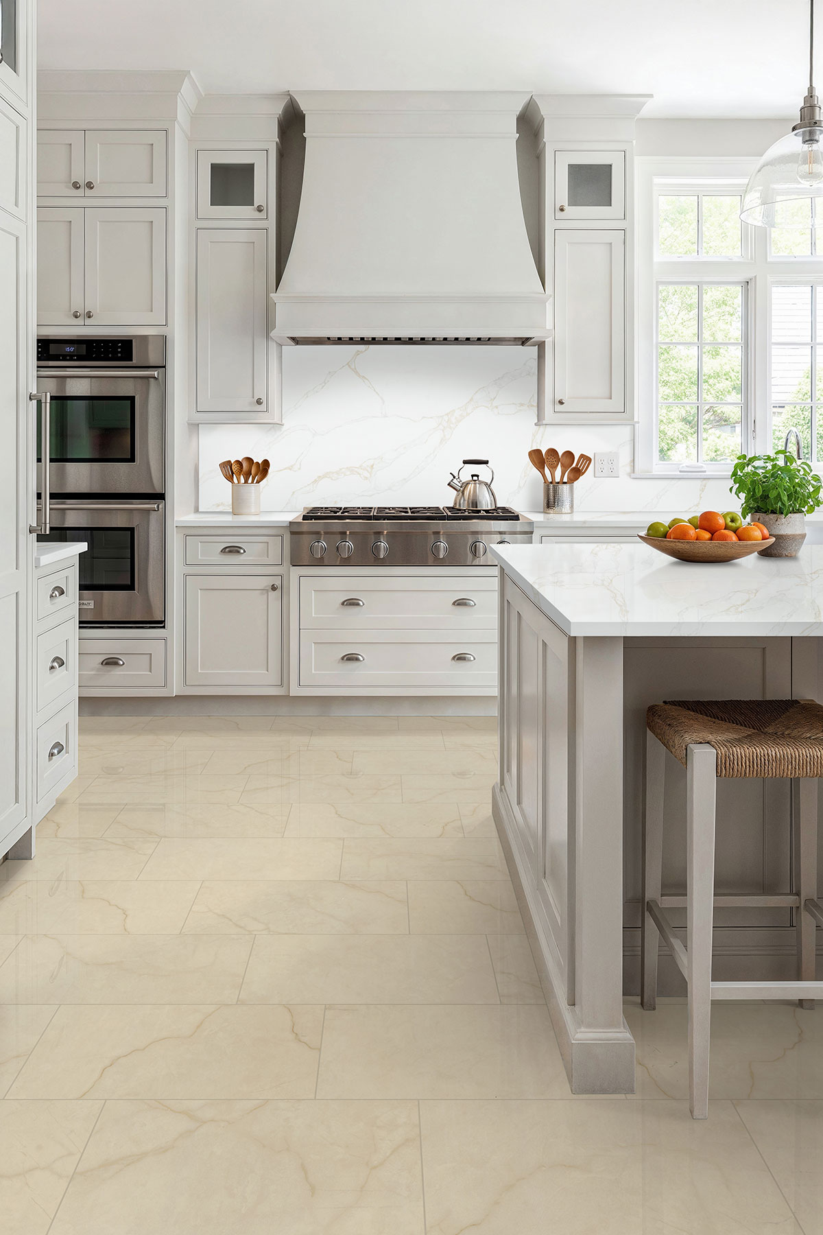 Crema backsplash in a kitchen — view 2