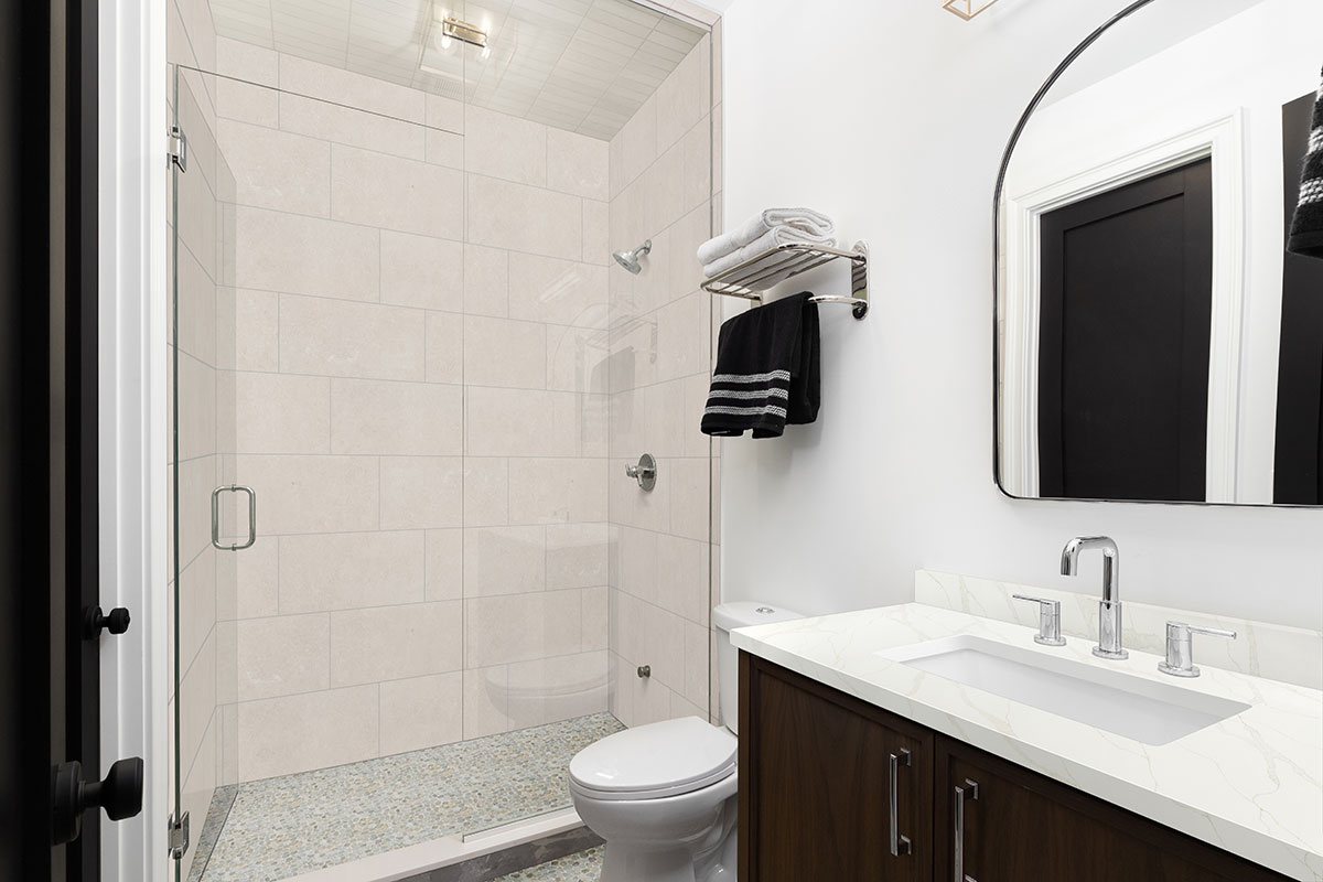 Perla backsplash in a bathroom — view 2
