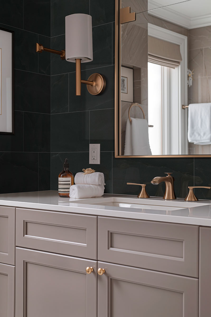 Midnight Agate backsplash in a bathroom