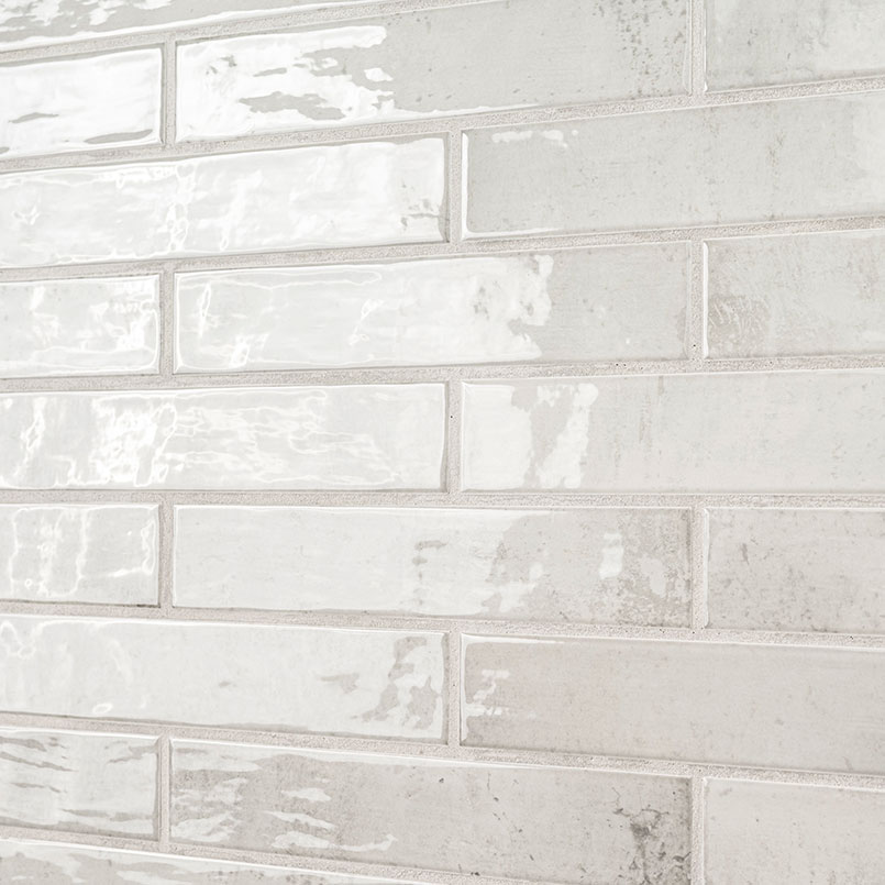 La Perla 2x10 surface detail — view 4