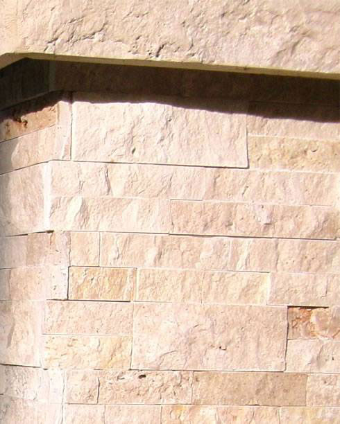 Roman Beige backsplash installed — view 7