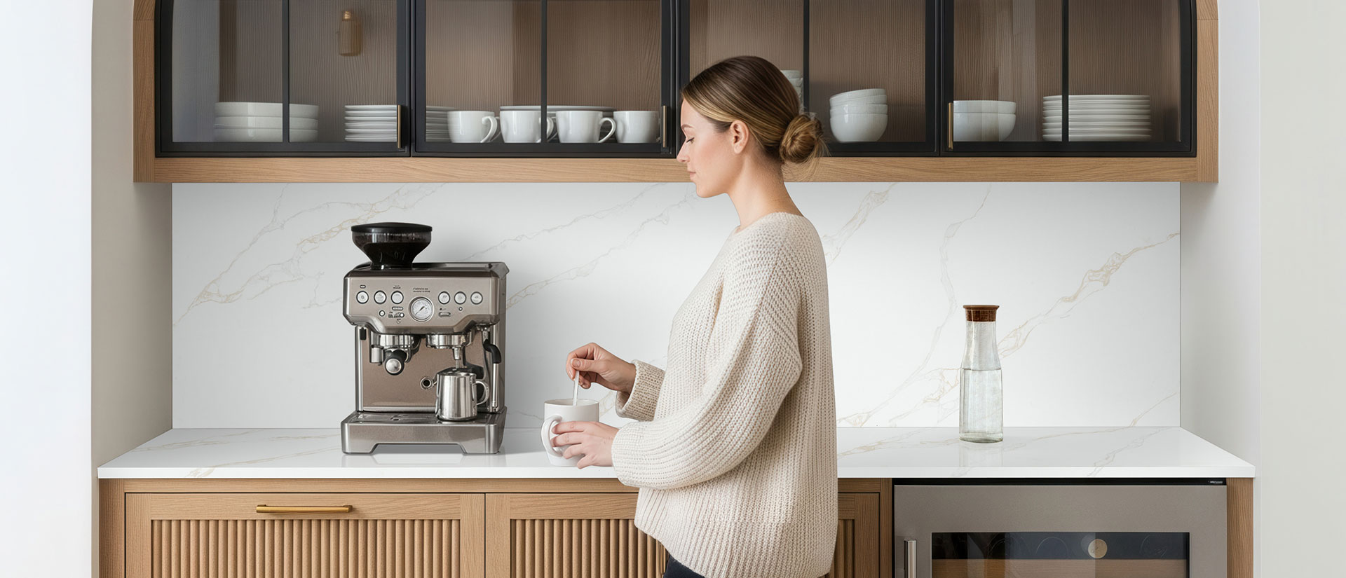 Calacatta Rivessa ™ countertop in a kitchen — view 4