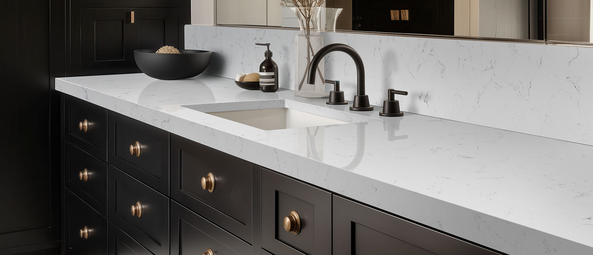 Carrara Morro Quartz countertop in a bathroom