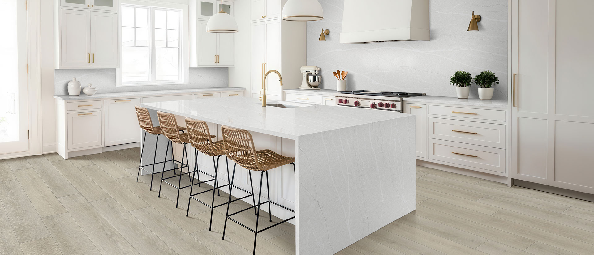 Eroluna ™ countertop in a kitchen — view 4