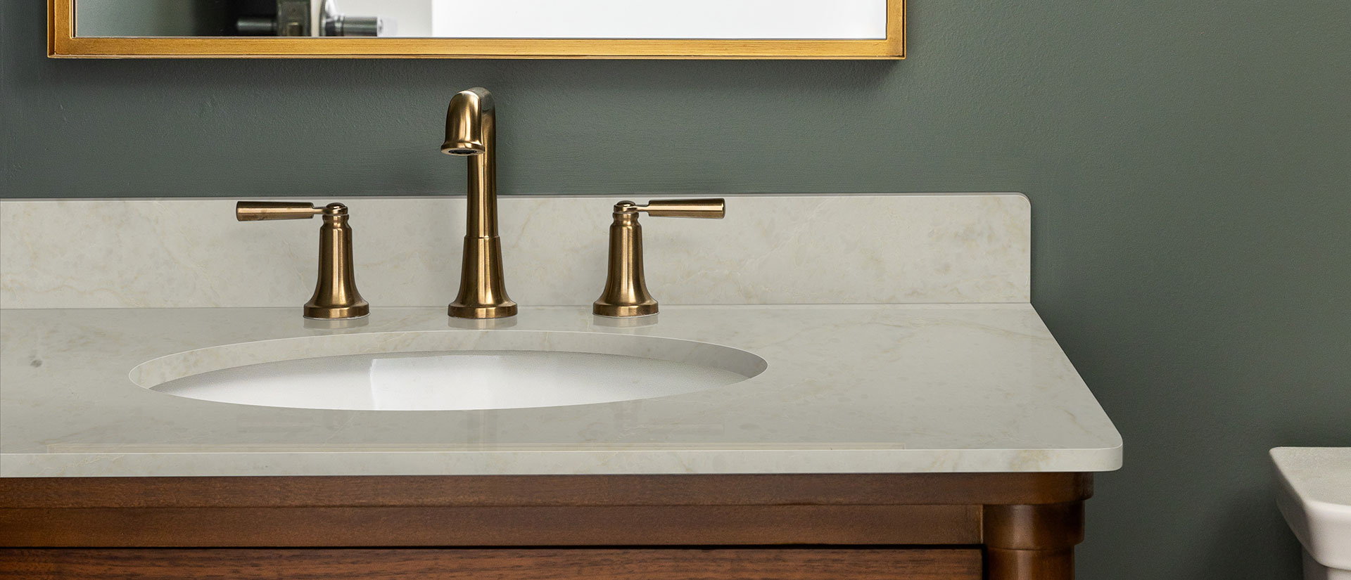 Serataj ™ countertop in a bathroom — view 2