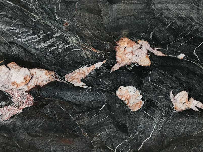 Crytos Quartzite surface detail
