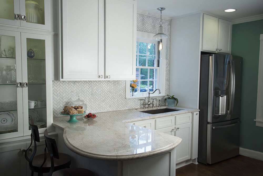 Madreperola Quartzite countertop installed — view 3